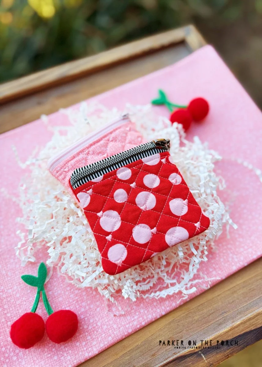 4x4 Quilted Heart Zipper Bag – Zipper Size 3 & 5 - Top Zip- Digital Download - Image 3