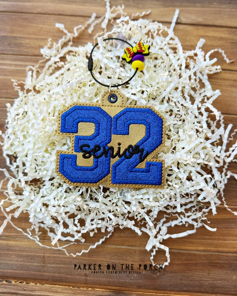 Bag Tag- Senior 32' - Digital Embroidery Pattern Download