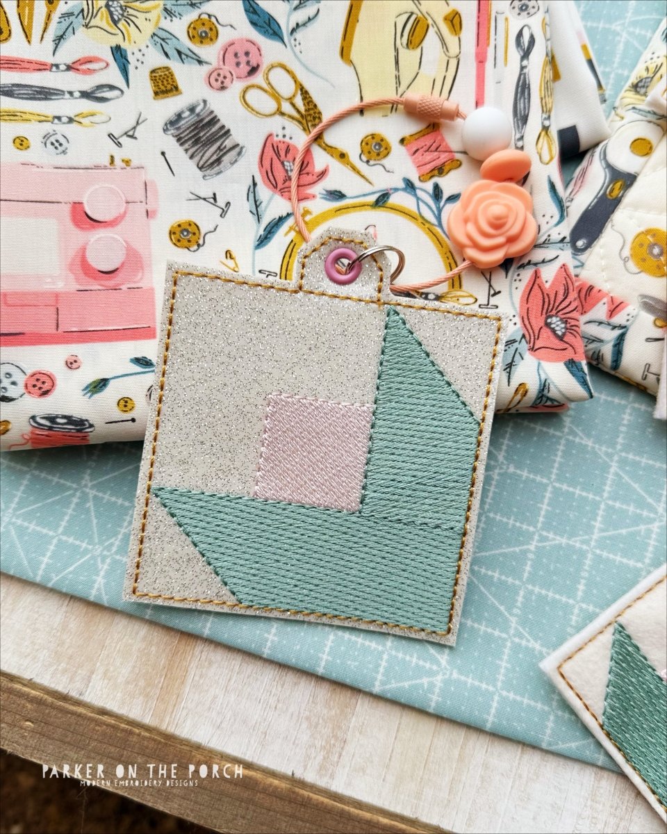 Digital Download- Bag Tag- Quilt Block- Tulip