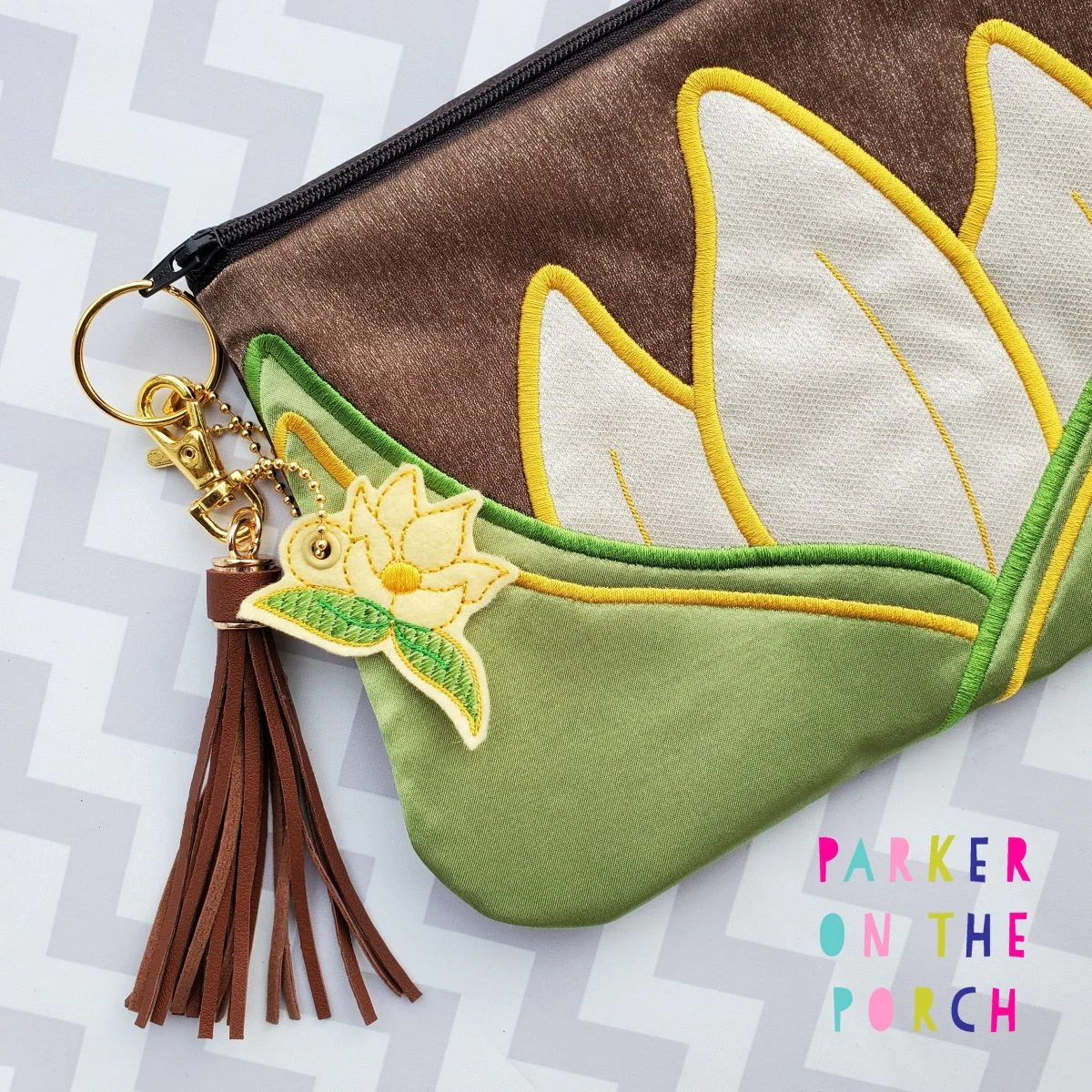 Digital Download- Top Zip Magical Frog Princess Zipper Bag - Image 2