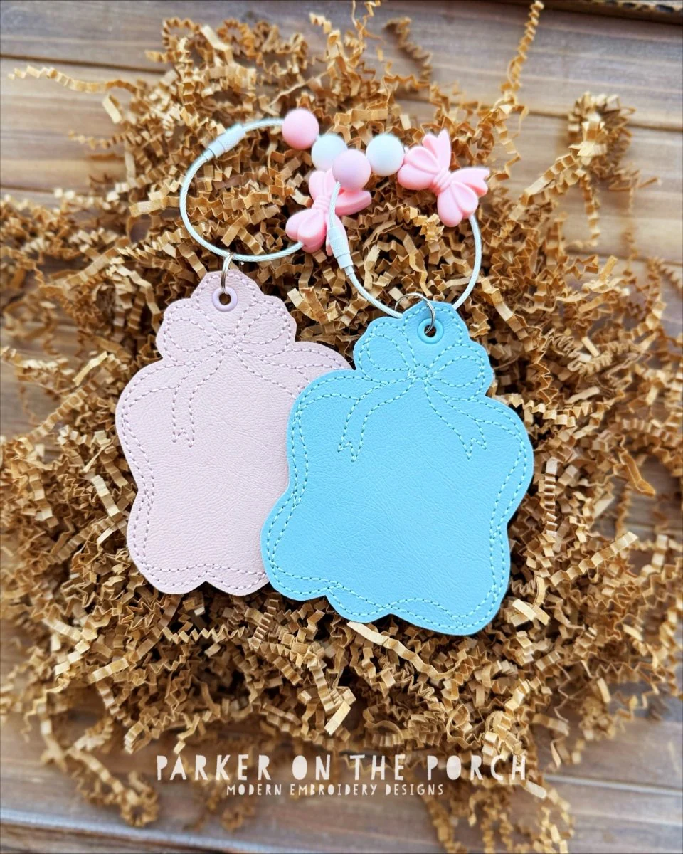 Digital Download- Monogram Bow - Bag Tag