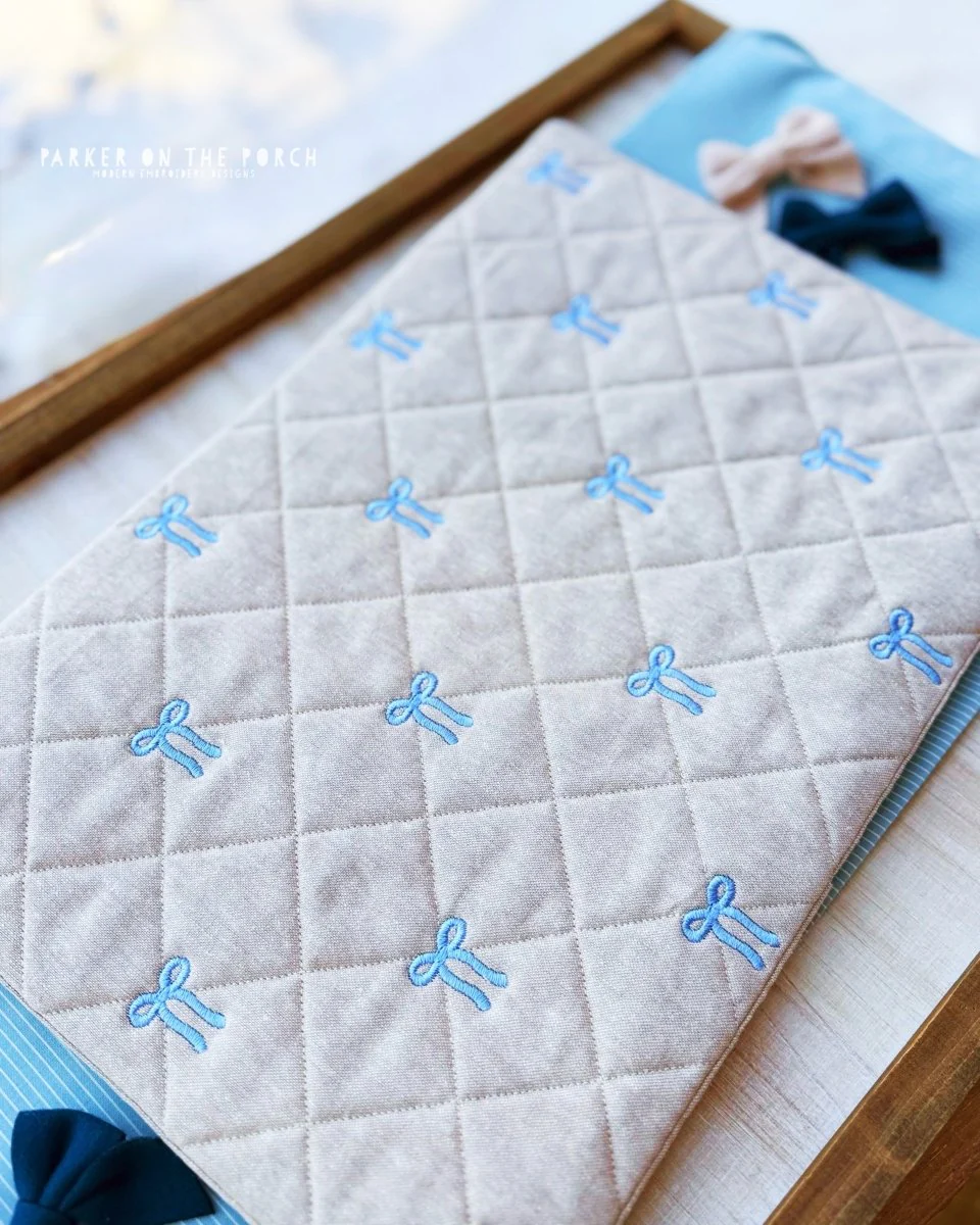 Quilted Bows Placemats – Digital Embroidery Pattern Download