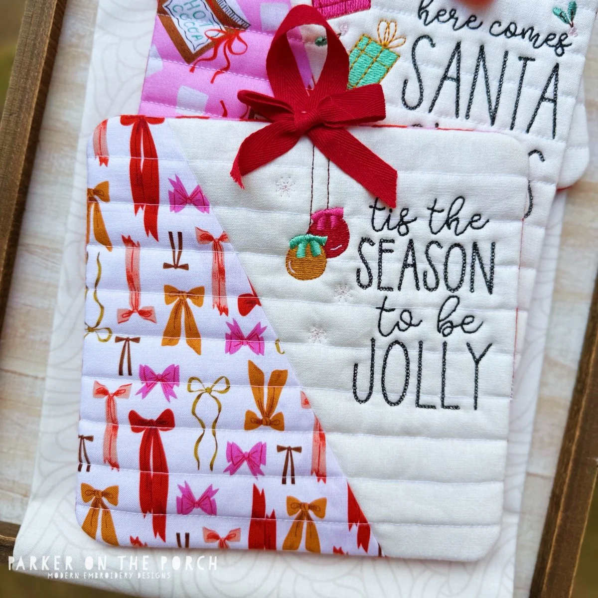 Vintage Christmas Hot Pad Bundle – Digital Embroidery Pattern Download - Image 2